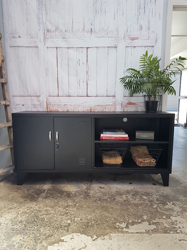 Black Versatile Locker