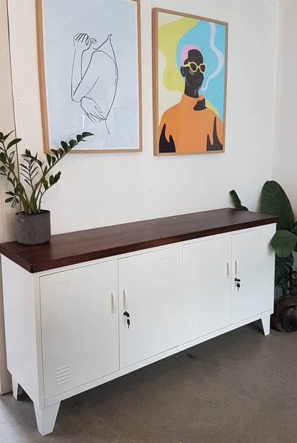 White Versatile Locker Dark Oak top
