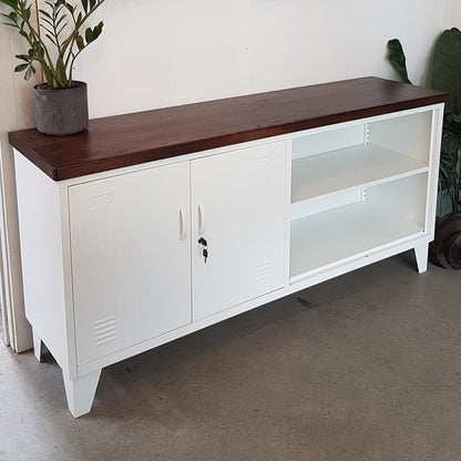 White Versatile Locker Dark Oak top