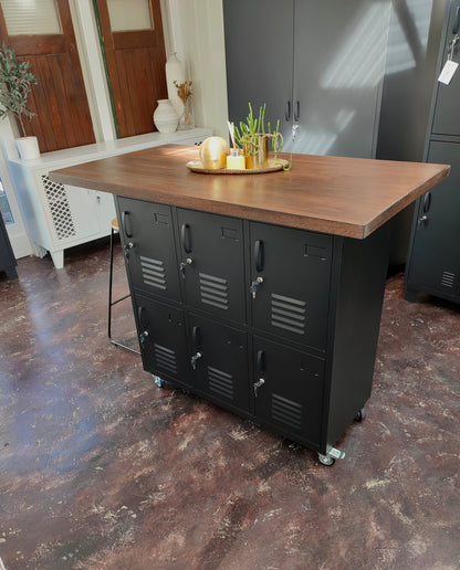 Black 6 Door with Island top