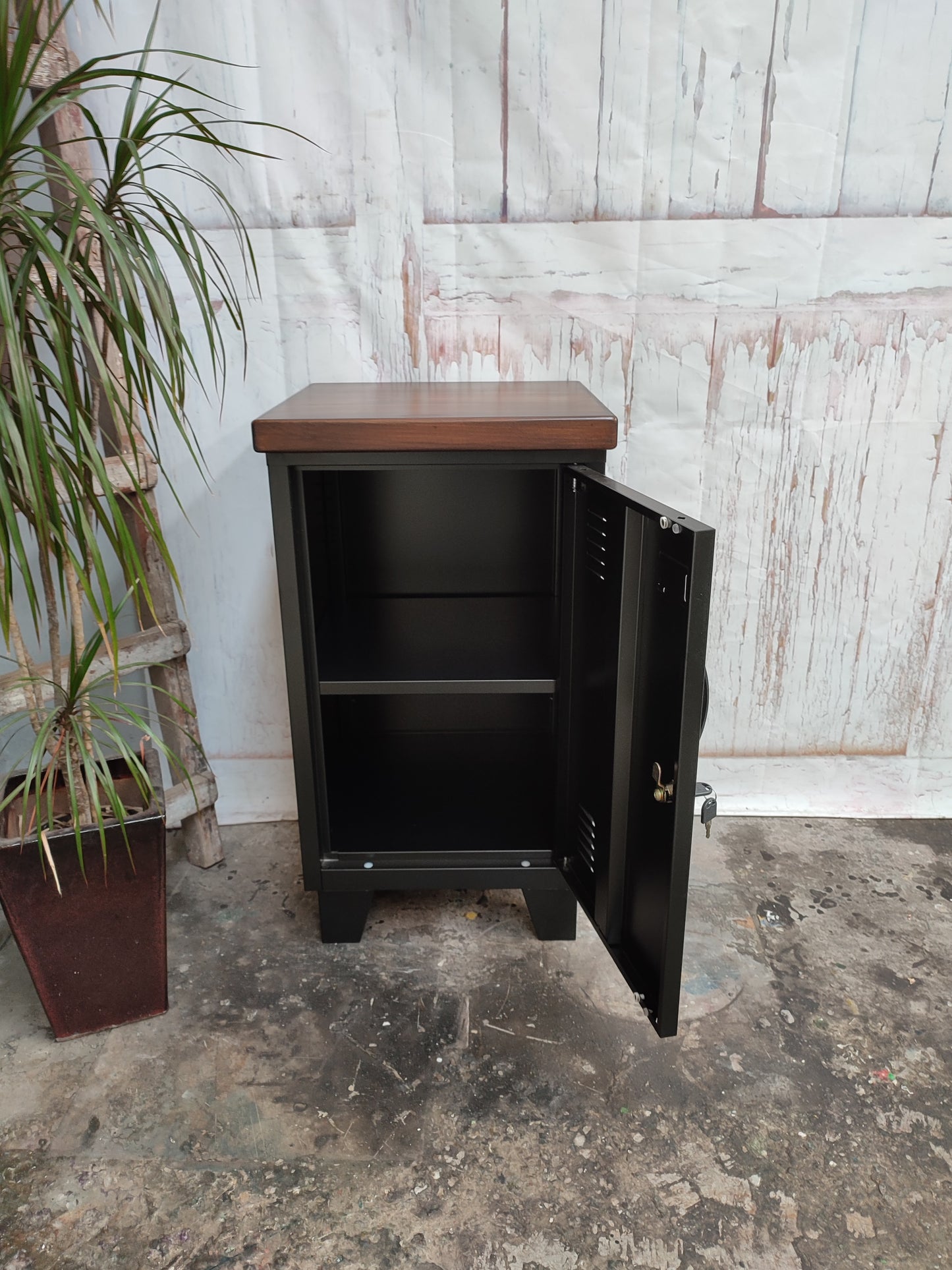Right open Black Mini Locker-Dark Rimu top