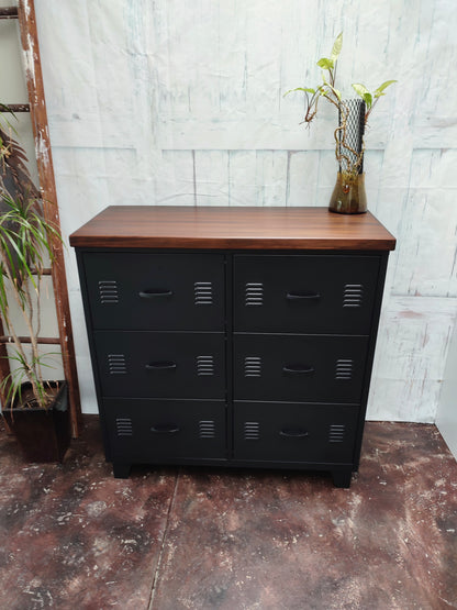 Black 6 Drawer - Dark Rimu top