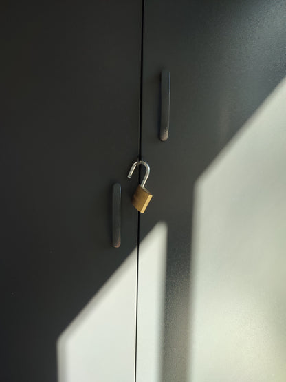 XXL 2 Door Cupboard