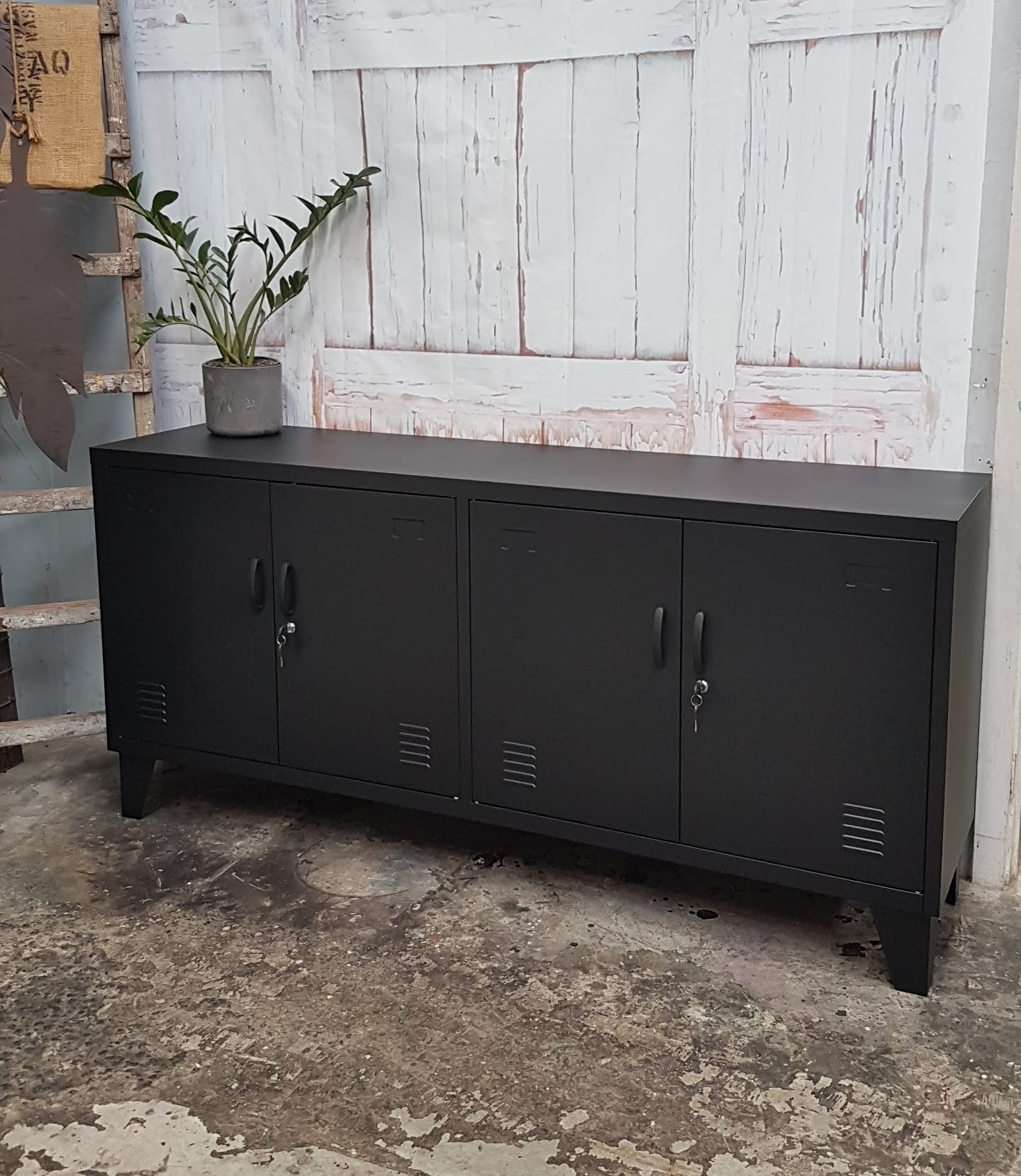 Black Versatile Locker