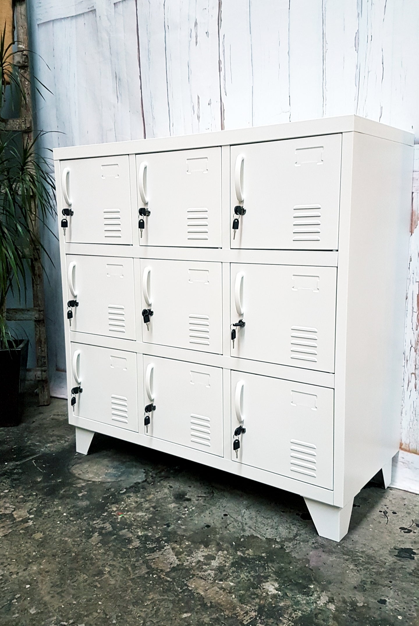 White 9 Door Locker