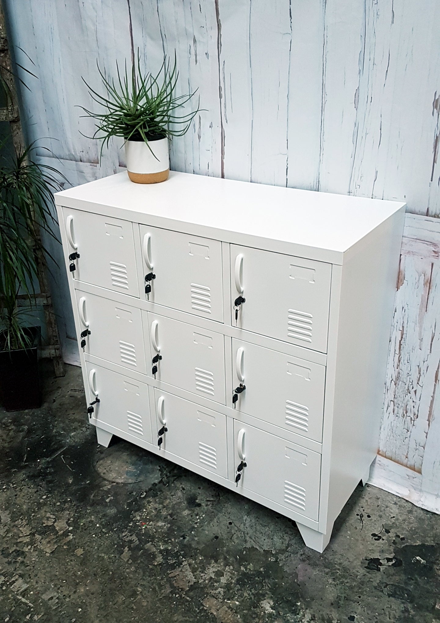 White 9 Door Locker