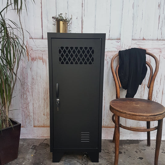 Black Side Cabinet-Right opening(Lattice)